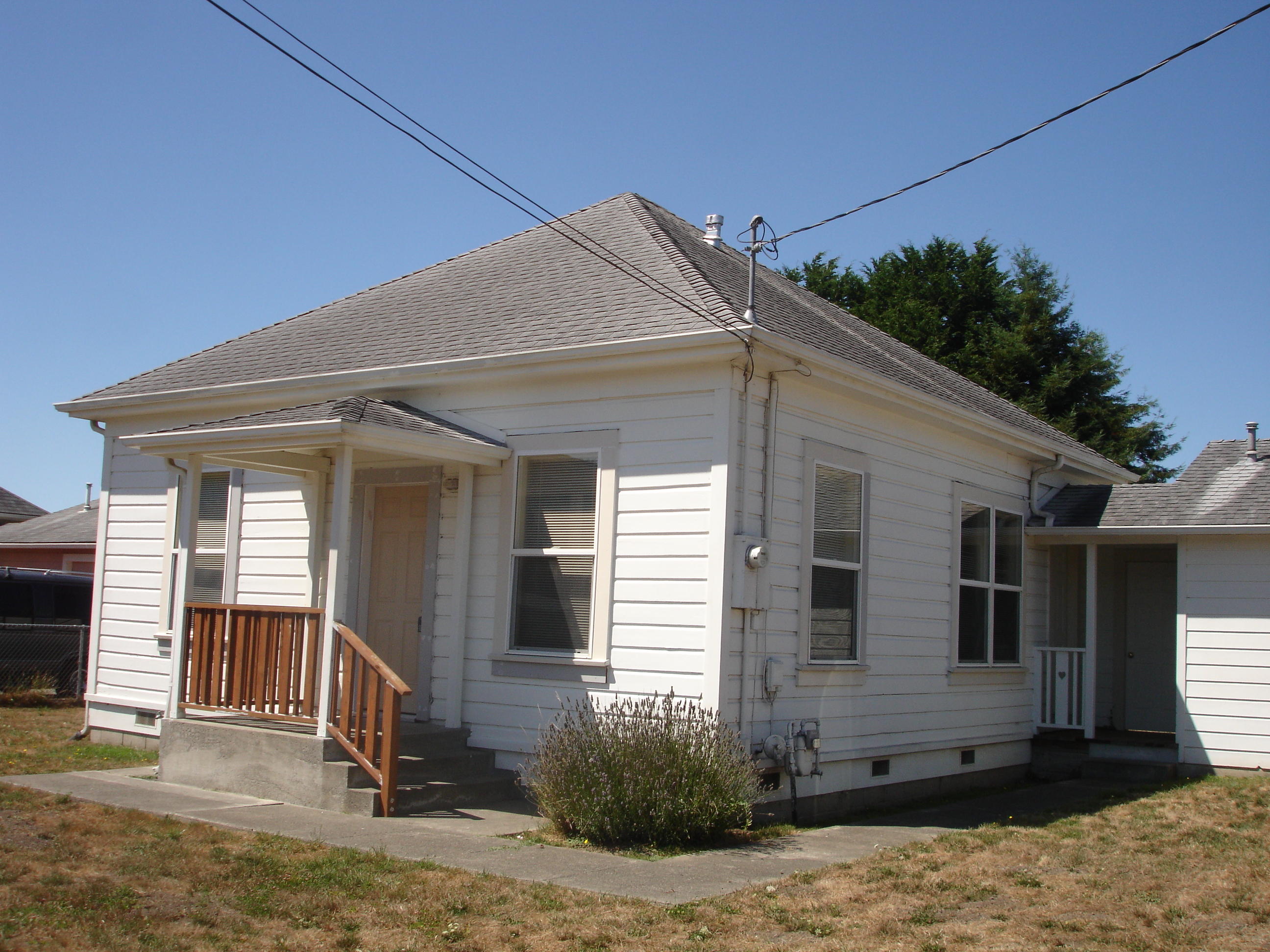 14 Center Street Rio Dell, CA 95562 - Photo 7 of 20 Gallery Image 7