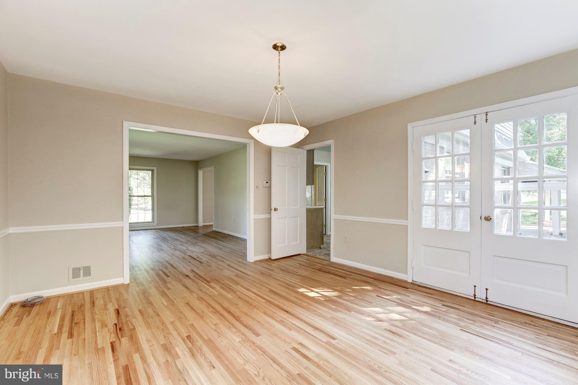 13332 Locksley Lane Silver Spring, MD 20904 - Photo 7 of 30 Dining Room