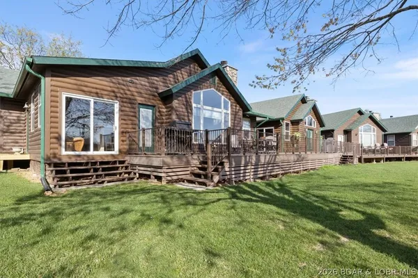 $439,900 | 23 Cottage Park East, Unit 7, Camdenton, MO 65020
