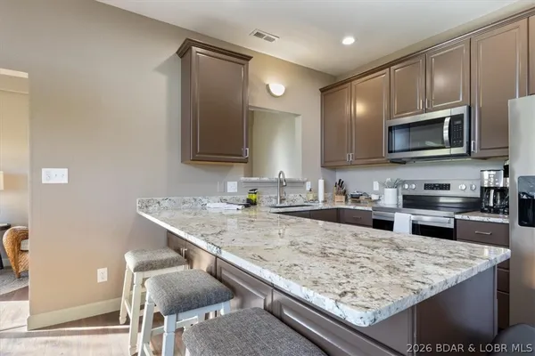 $439,900 | 23 Cottage Park East, Unit 7, Camdenton, MO 65020