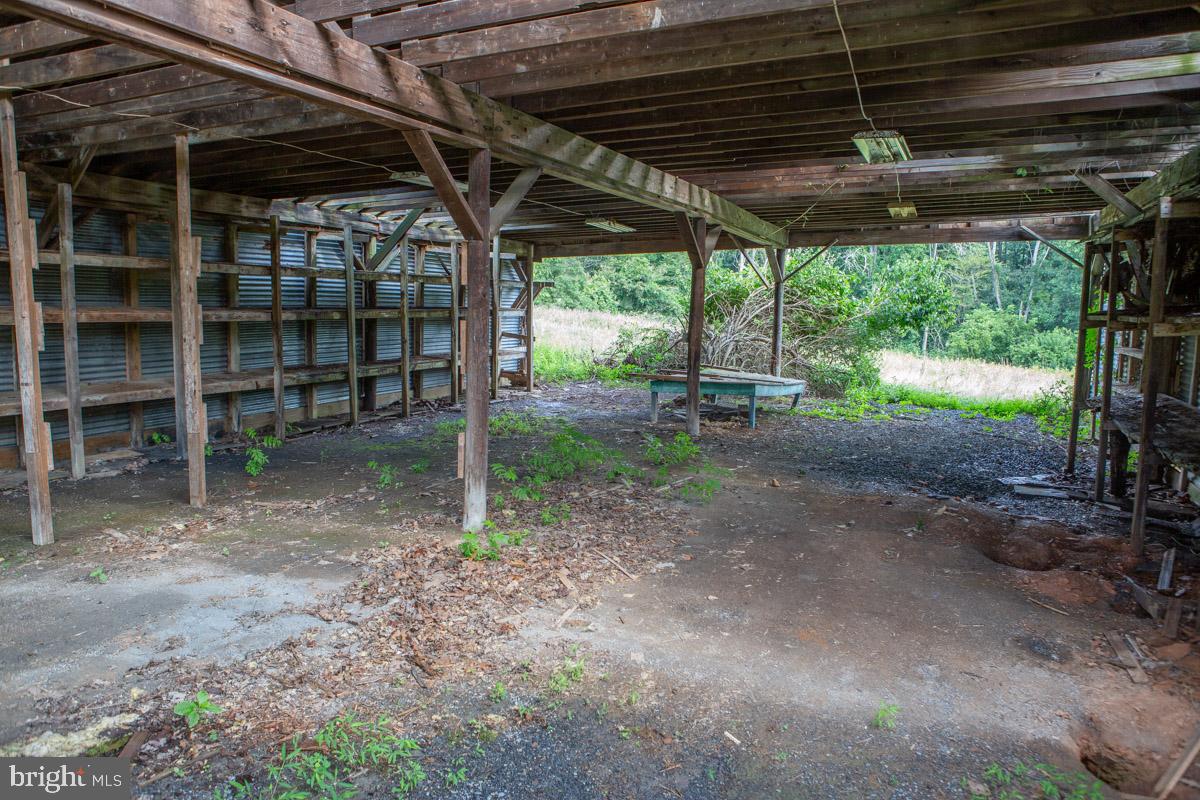 26700 Mullinix Mill Road Mount Airy, MD 21771 - Photo 22 of 26 Gallery Image 22