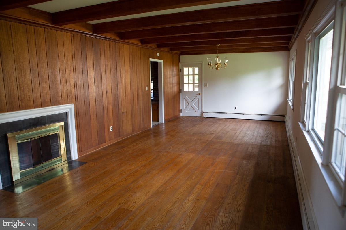 26700 Mullinix Mill Road Mount Airy, MD 21771 - Photo 8 of 26 Gallery Image 8