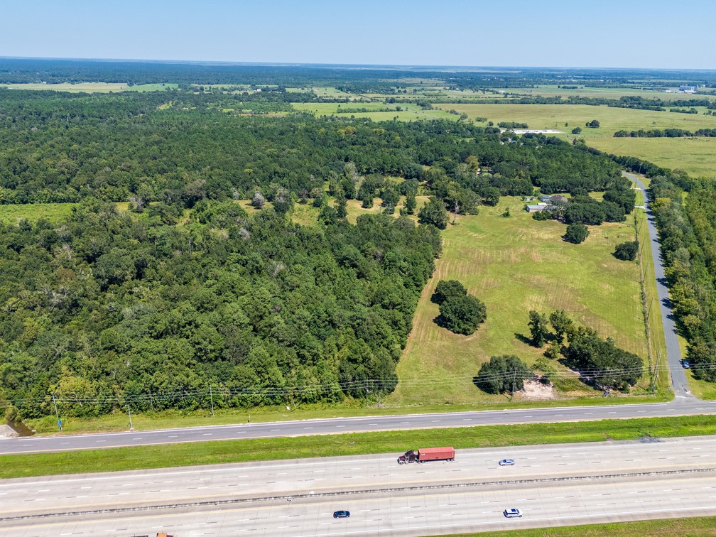 10 Interstate 10 Hankamer, TX 77560 - Photo 3 of 9