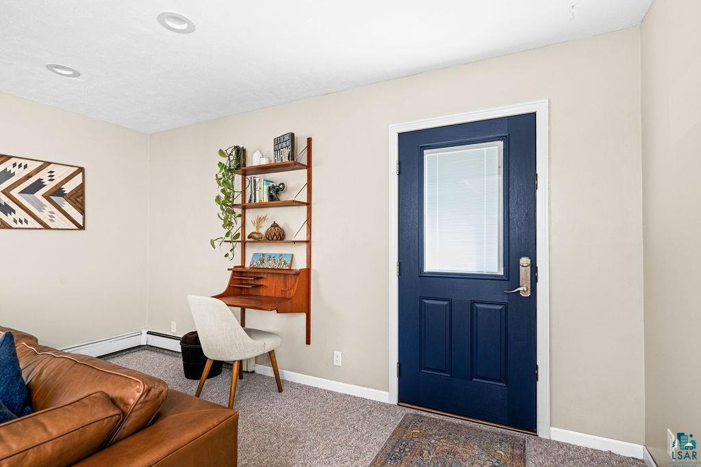 5465 Arnold Road Duluth, MN 55803 - Photo 16 of 49 Carpeted entryway featuring baseboards