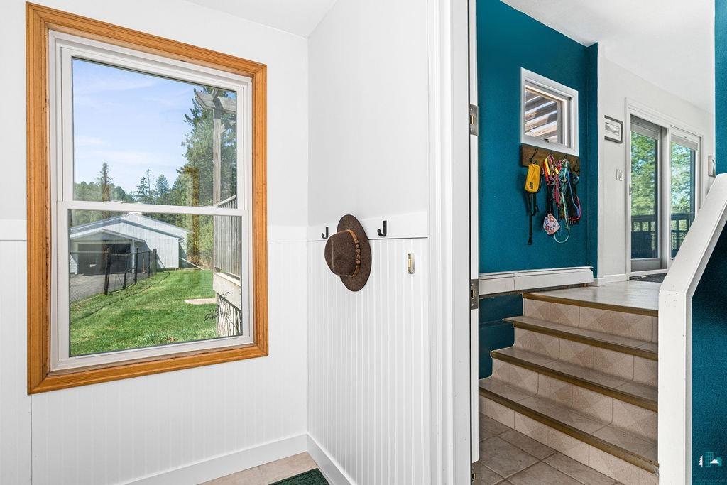 5465 Arnold Road Duluth, MN 55803 - Photo 4 of 49