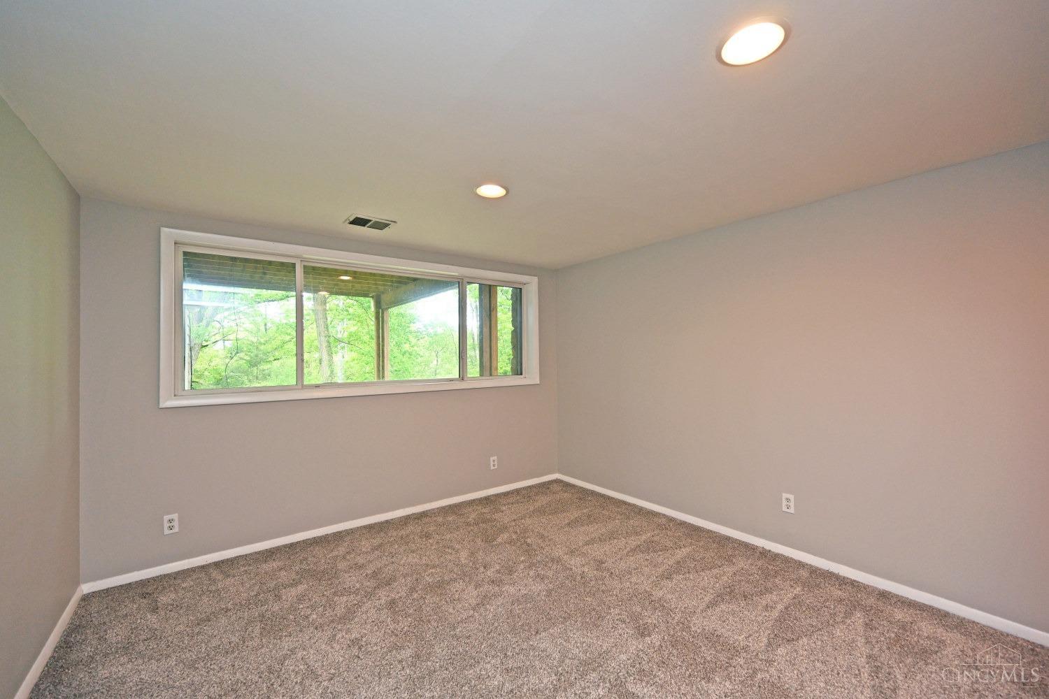 5474 Headgates Road Hamilton, OH 45011 - Photo 34 of 42 Gallery Image 34