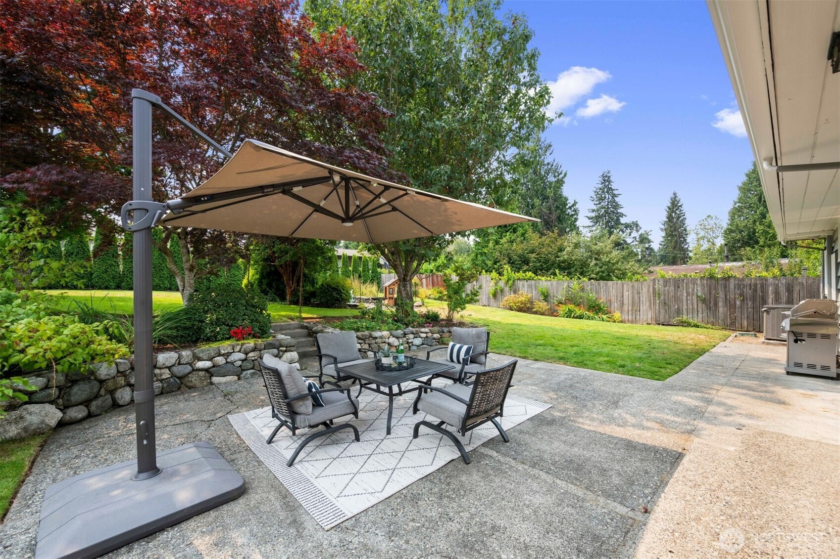 8314 224th Street Southwest Edmonds, WA 98026 - Photo 16 of 28 Gallery Image 16