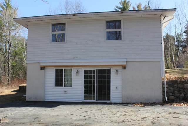 15 Reservoir Road Meredith, NH 03253 - Photo 3 of 22