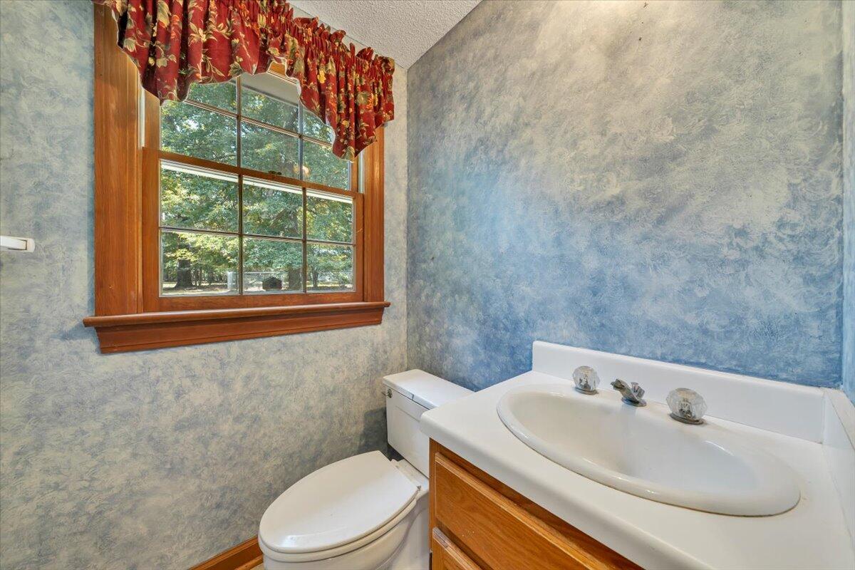 417 Stonebridge Drive Blue Ridge, VA 24064 - Photo 25 of 94 025-MIB07209