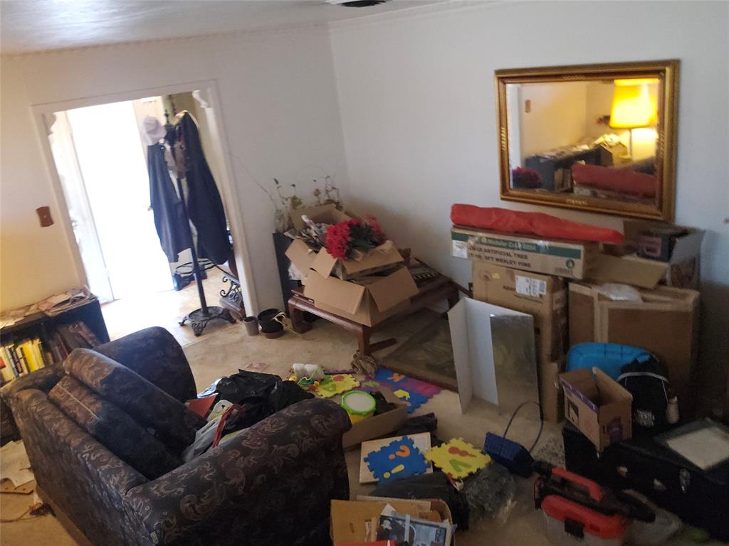 2236 Ridgeview Street Fort Worth, TX 76119 - Photo 2 of 11