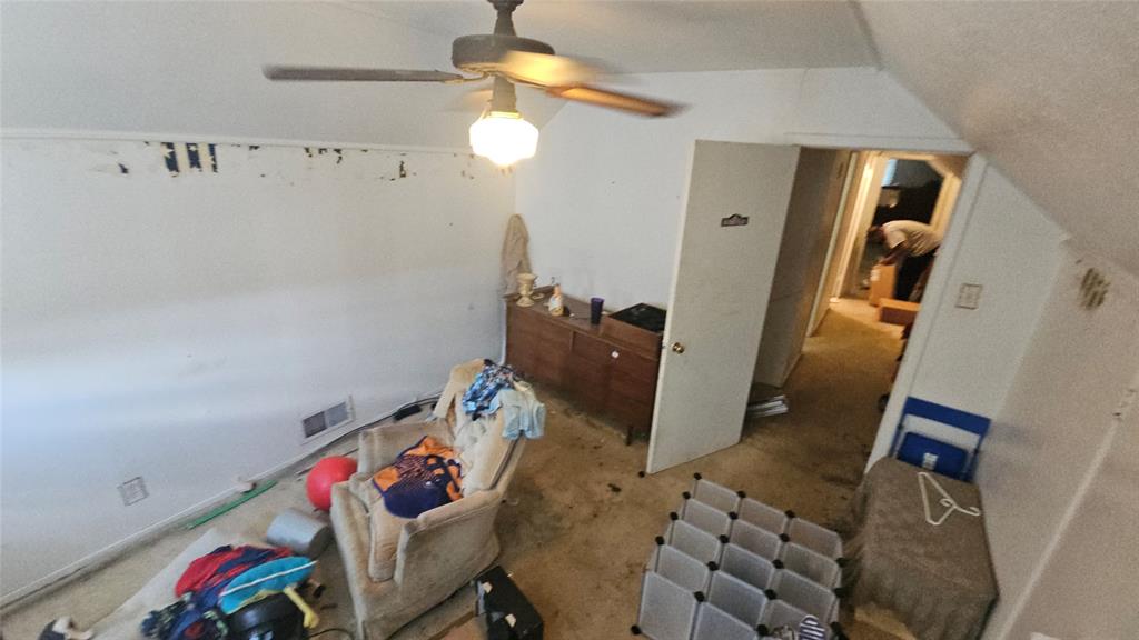 2236 Ridgeview Street Fort Worth, TX 76119 - Photo 7 of 11