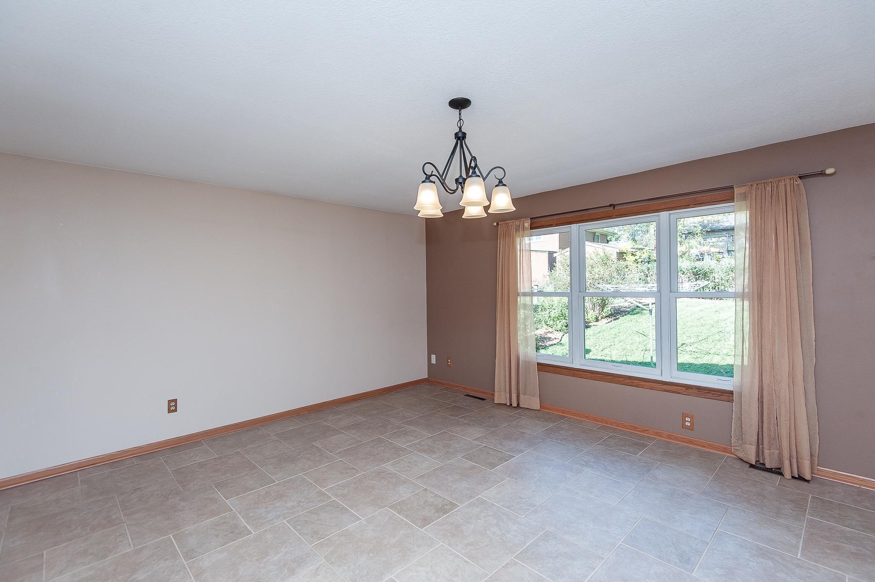 1215 29th Street Northwest Rochester, MN 55901 - Photo 15 of 26
