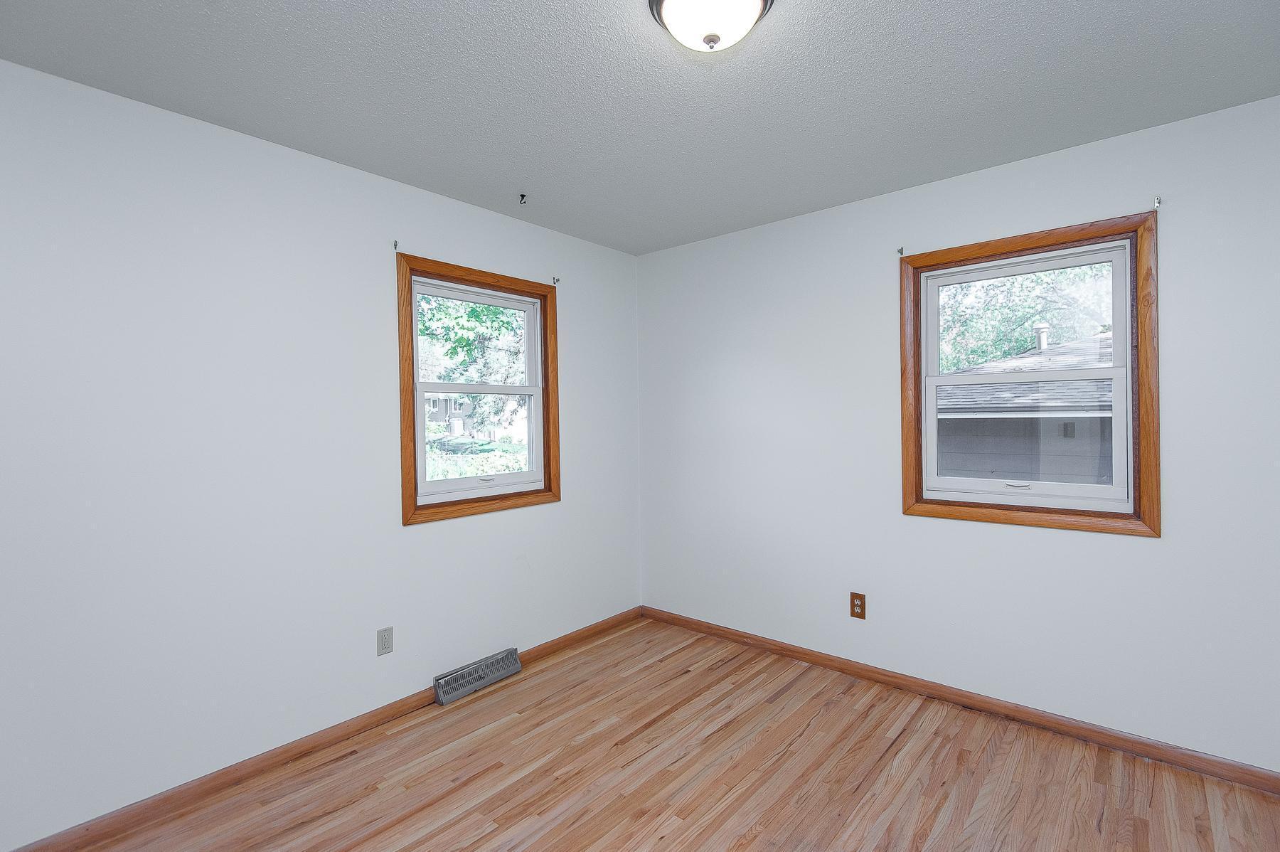 1215 29th Street Northwest Rochester, MN 55901 - Photo 18 of 26
