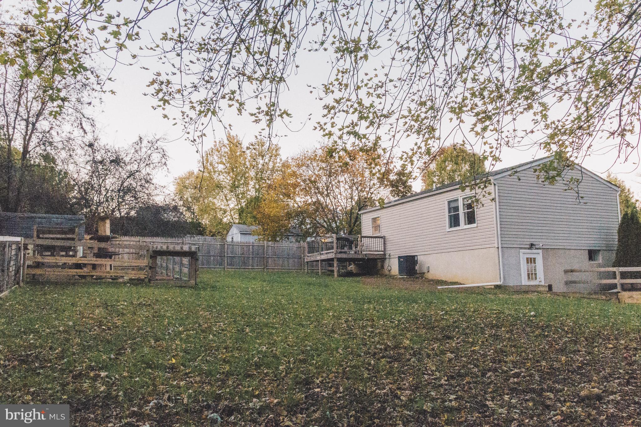 207 Sharon Street Rising Sun, MD 21911 - Photo 27 of 31 Fenced yard
