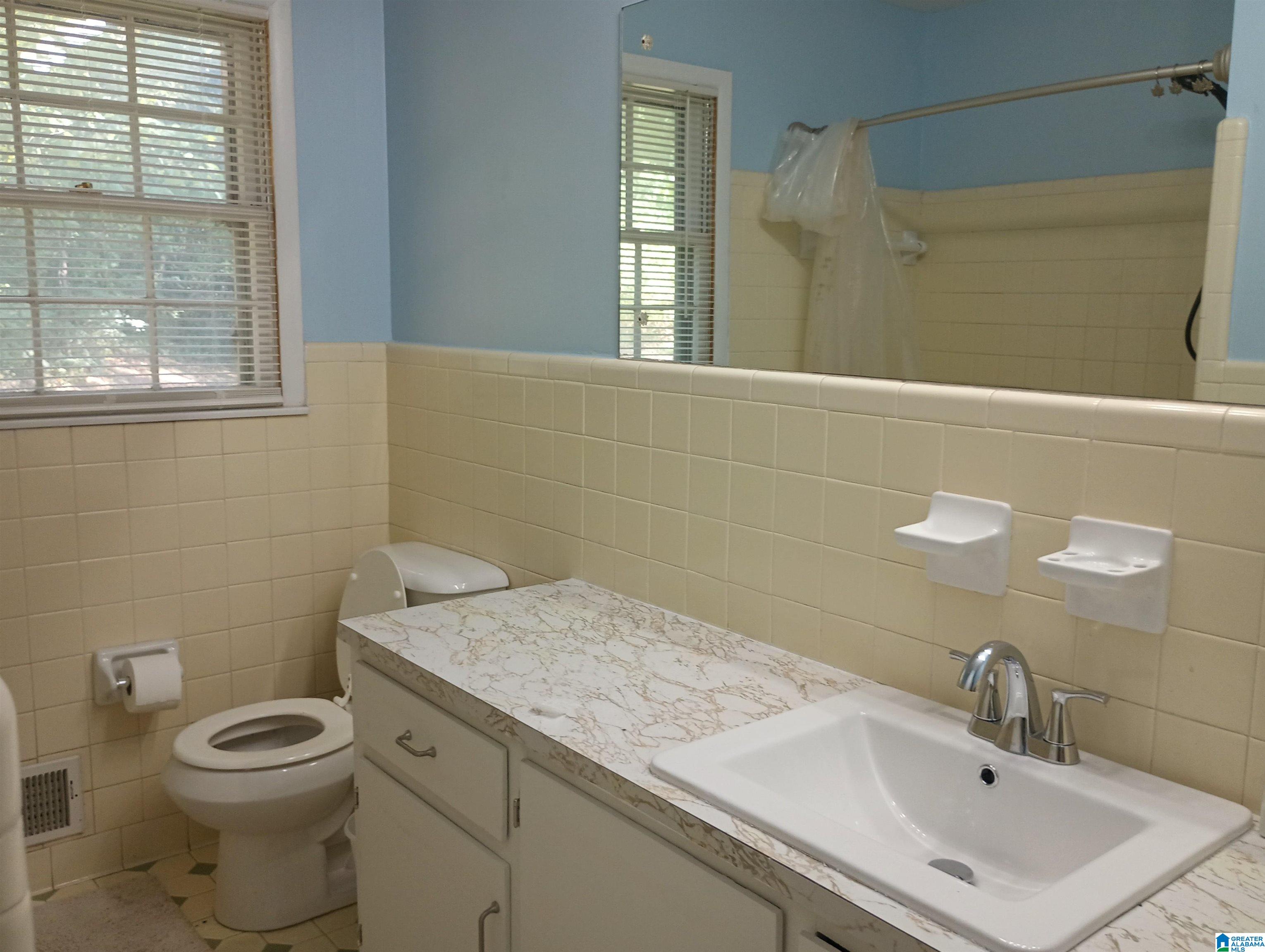3105 3rd Street Northeast Birmingham, AL 35215 - Photo 25 of 27