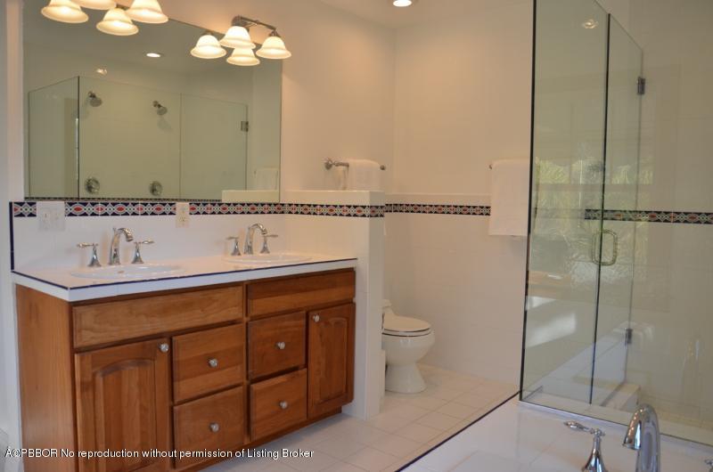 266 Granada Road West Palm Beach, FL 33401 - Photo 21 of 49 21 Master Bathroom