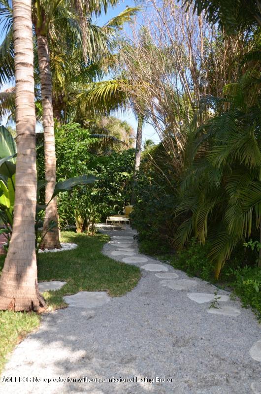 266 Granada Road West Palm Beach, FL 33401 - Photo 45 of 49 45 Walkway to Patio