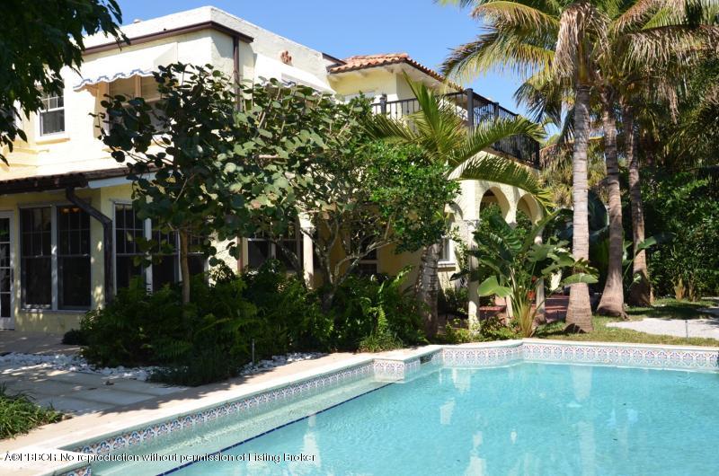 266 Granada Road West Palm Beach, FL 33401 - Photo 47 of 49 47 Pool & Exterior Rear