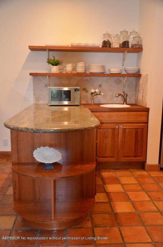 266 Granada Road West Palm Beach, FL 33401 - Photo 10 of 49 11 Kitchen
