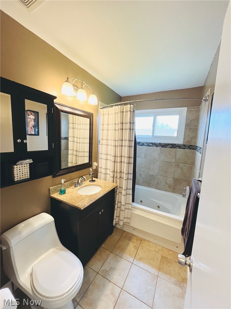 15546 Hummel Road Brook Park, OH 44142 - Photo 17 of 41 Main Bath