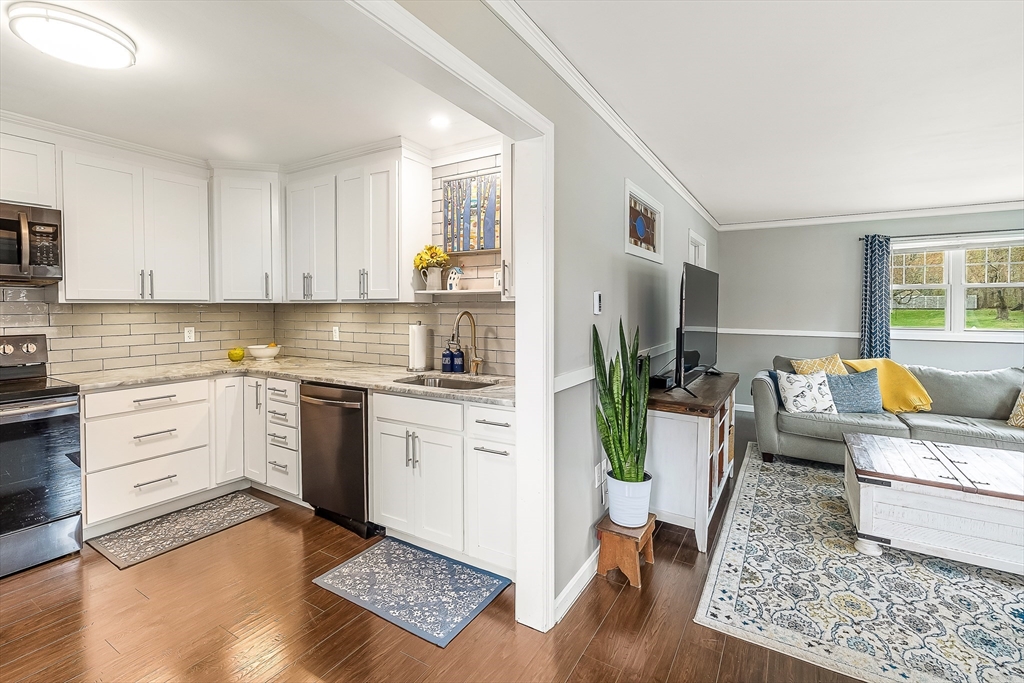 58 Streeter Road Paxton, MA 01612 - Photo 13 of 42 Gallery Image 13