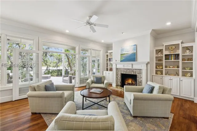 $2,195,000 | 6 Brenton Court, Bluffton, SC 29910