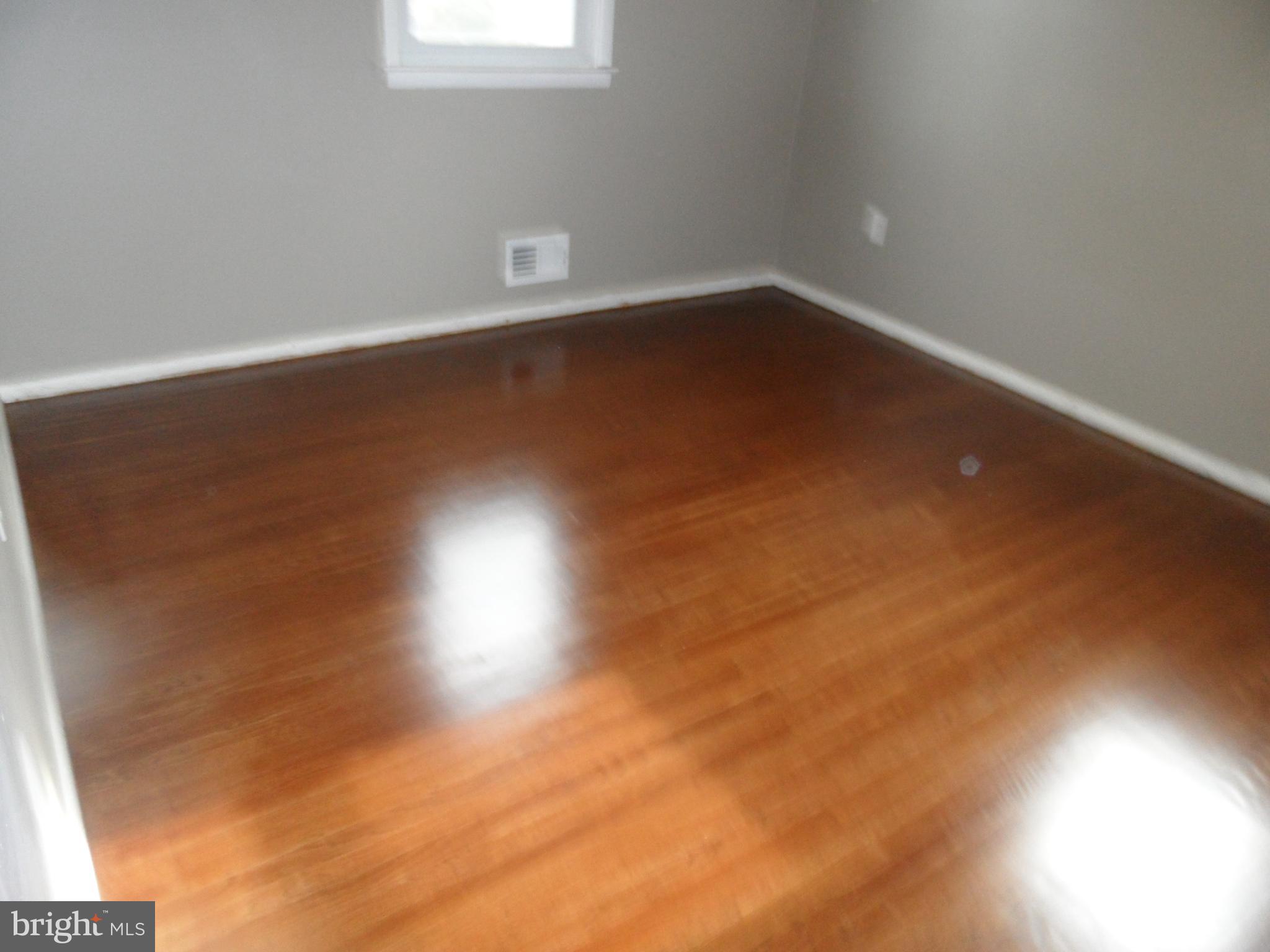 1135 Lower Ferry Road Trenton, NJ 08618 - Photo 13 of 24 Gallery Image 13