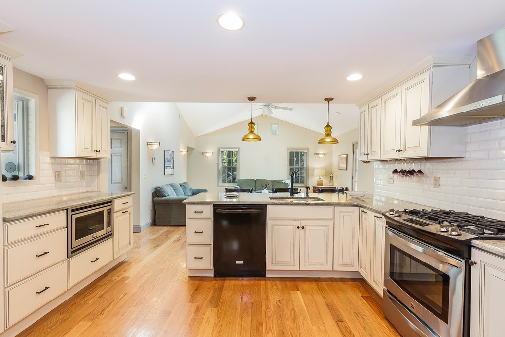 6 Watertown Street Lexington, MA 02421 - Photo 7 of 24
