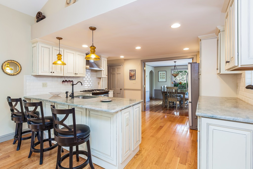 6 Watertown Street Lexington, MA 02421 - Photo 8 of 24