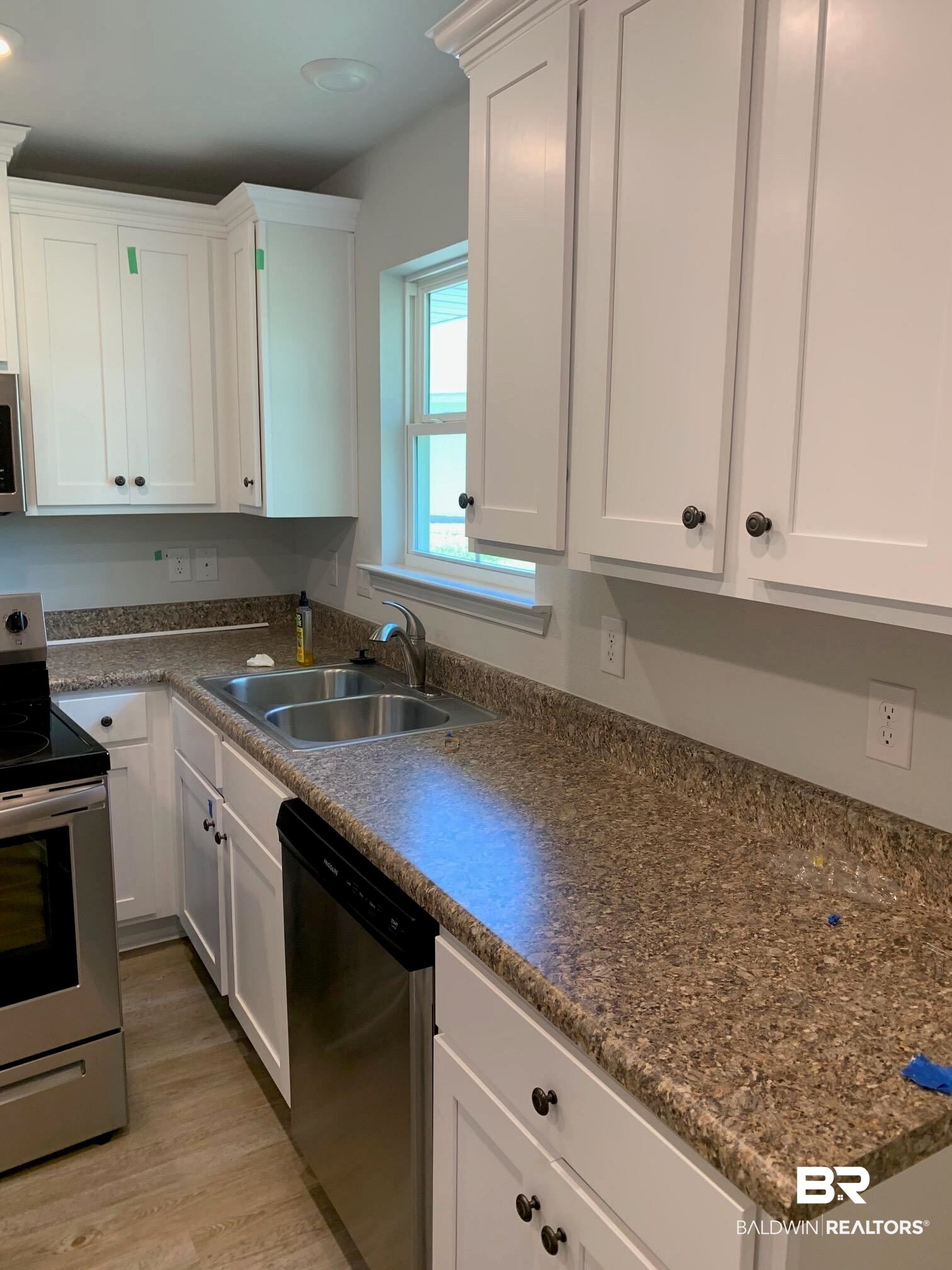 16182 Wishing Tree Court Foley, AL 36535 - Photo 4 of 12 kitchen area