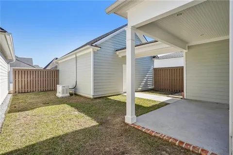 $515,000 | 576 Bocage Court, Covington, LA 70433