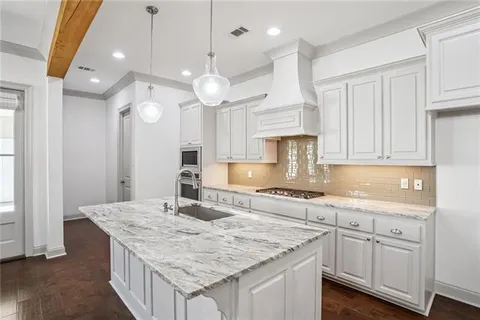 $515,000 | 576 Bocage Court, Covington, LA 70433