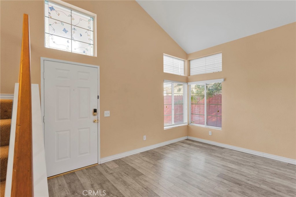 13194 Cardinal Road Victorville, CA 92392 - Photo 9 of 64