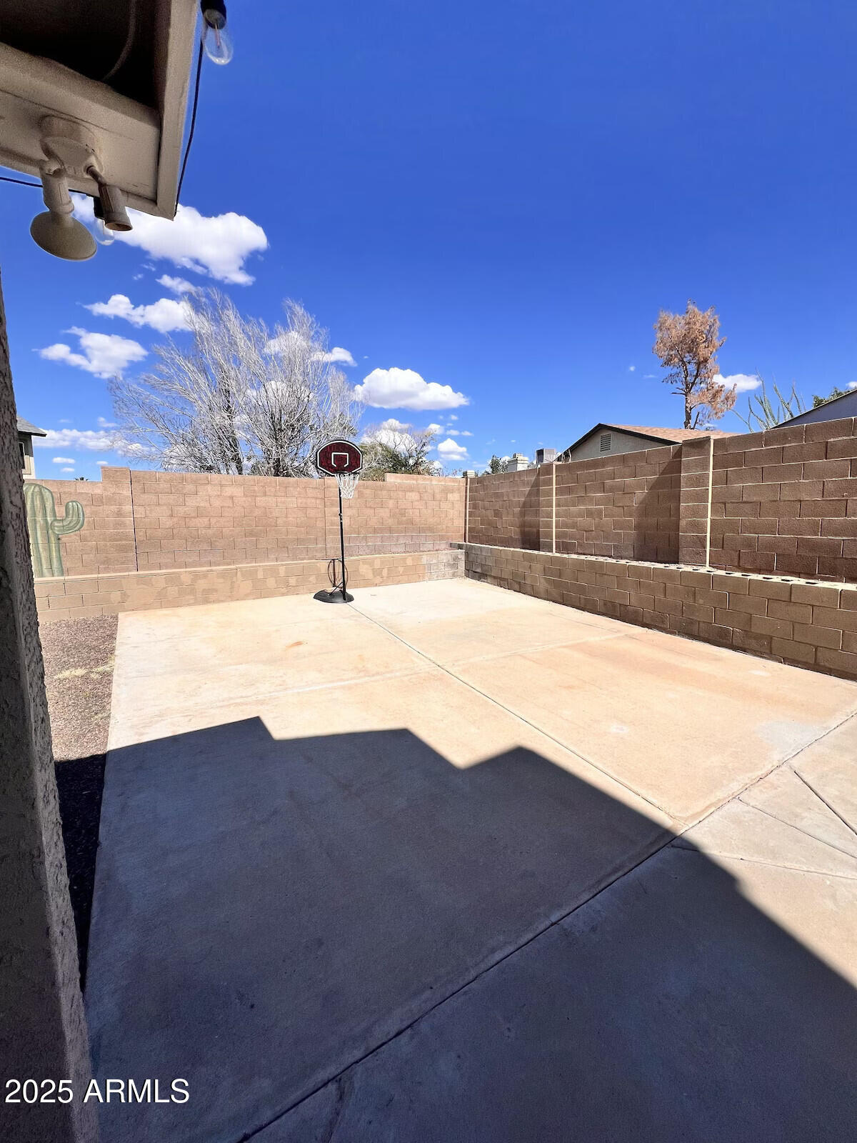 8322 West McLellan Road Glendale, AZ 85305 - Photo 30 of 30 a view of outside space yard