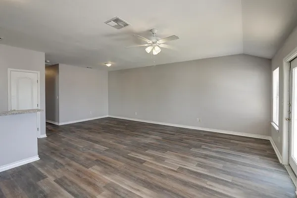 $1,595 | 13986 Fortuna Bay Drive, Unit A, Corpus Christi, TX 78418