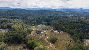 $899,900 | 521 Horns Creek Road, Old Fort, TN 37362