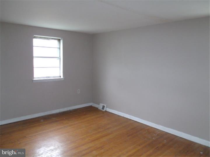 1515 Elson Road Brookhaven, PA 19015 - Photo 8 of 14 Gallery Image 8