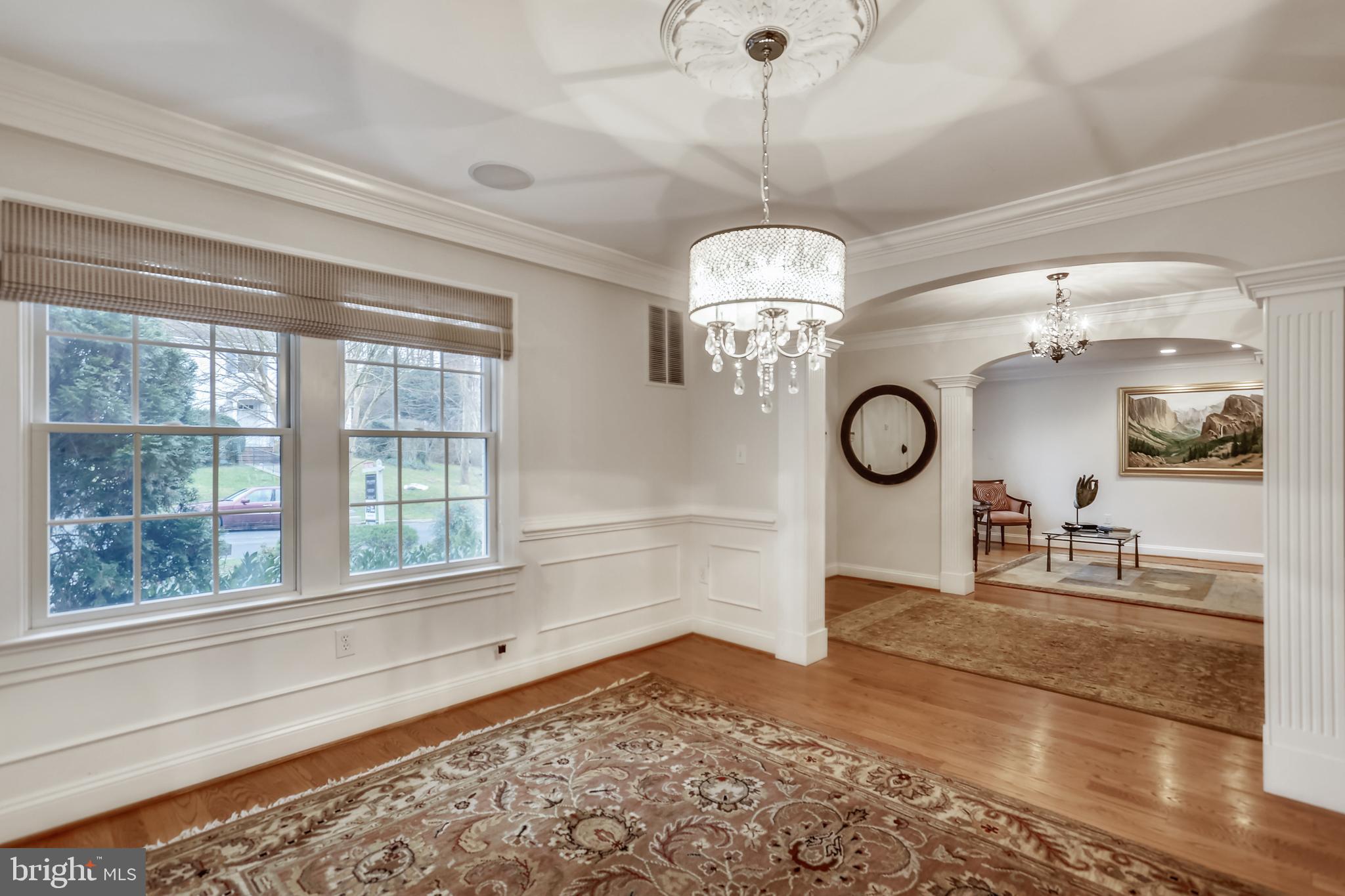 5417 Lambeth Road Bethesda, MD 20814 - Photo 21 of 65 Dining Room with Ceiling Medallion