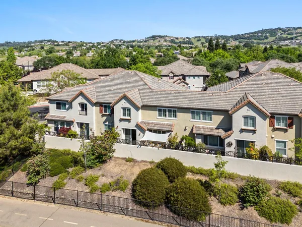 $549,000 | 203 Rivage Circle, Unit 203, Folsom, CA 95630