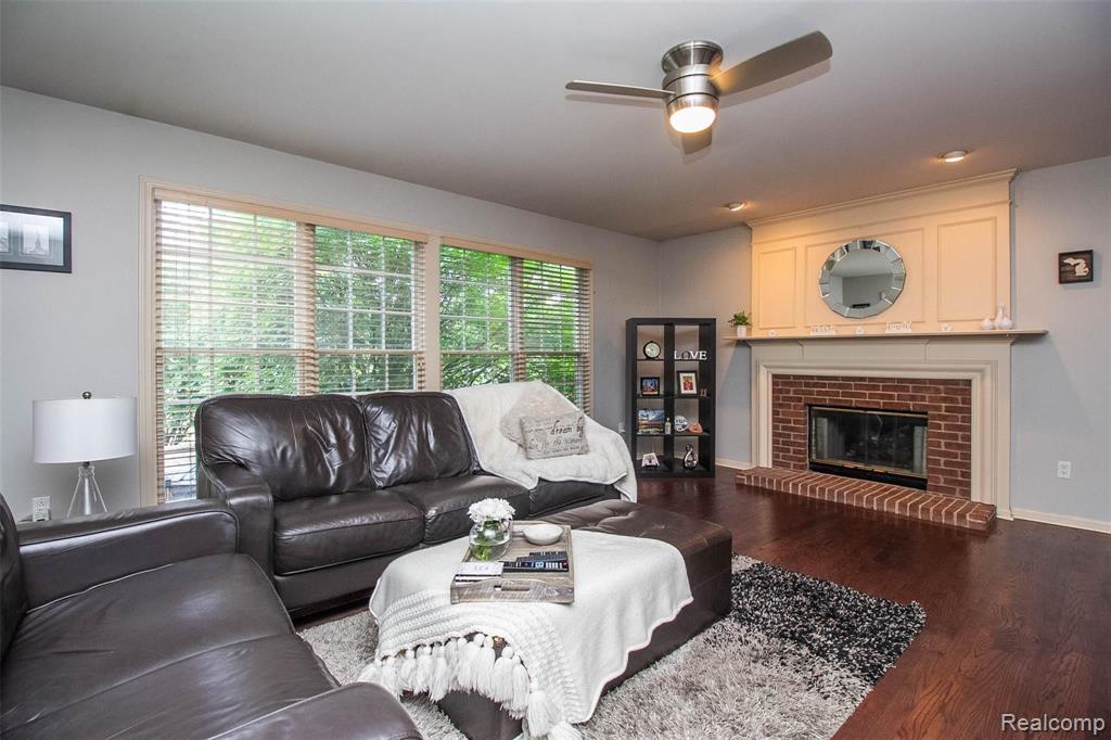 810 Loggers Circle Rochester, MI 48307 - Photo 16 of 73 Gallery Image 16
