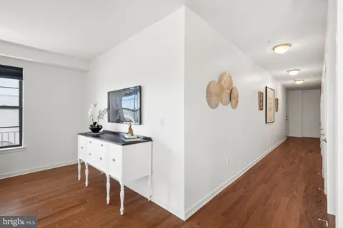 $280,000 | 3201 St Paul Street, Unit 424, Baltimore, MD 21218