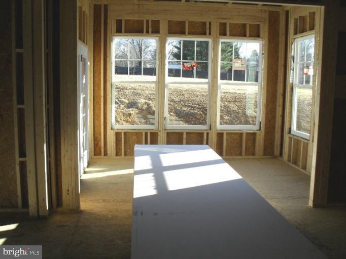 10607 Vista Road Columbia, MD 21044 - Photo 4 of 6 Interior (General)