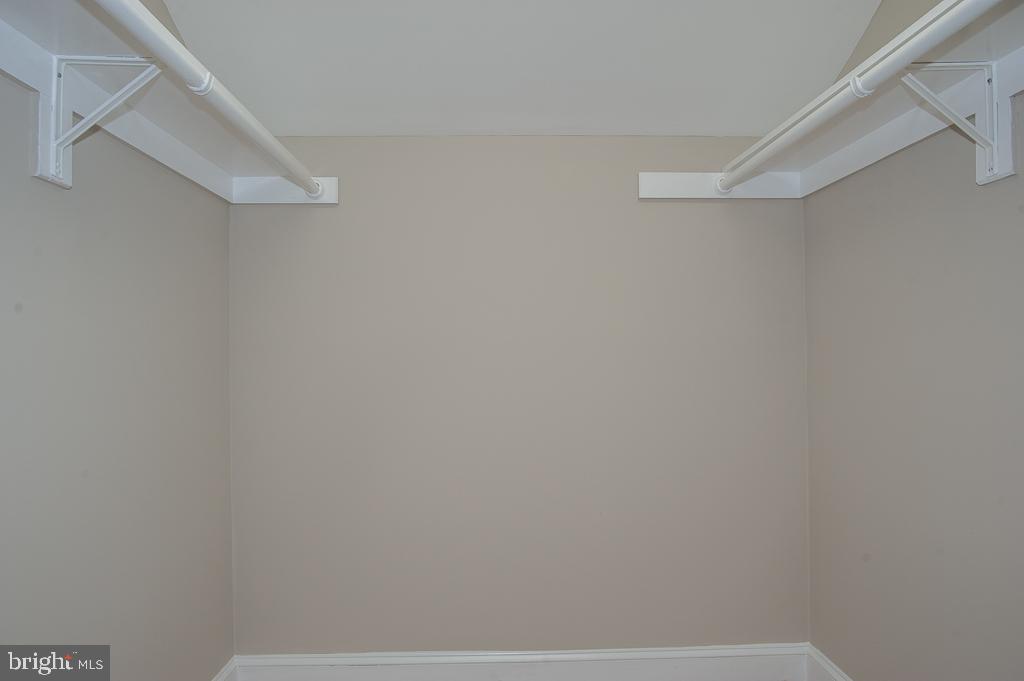 6525 Joyce Road Alexandria, VA 22310 - Photo 22 of 51 a view of small space