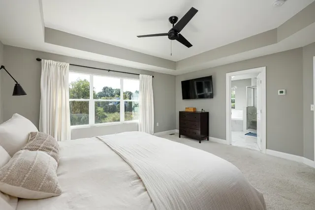 $599,000 | 5548 Seney Circle North, Whitmore Lake, MI 48189