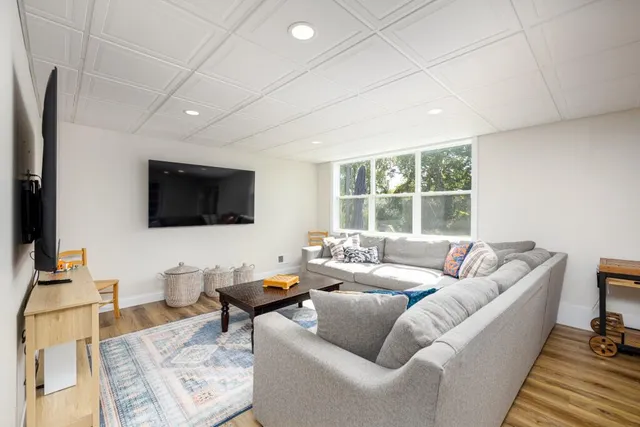 $599,000 | 5548 Seney Circle North, Whitmore Lake, MI 48189