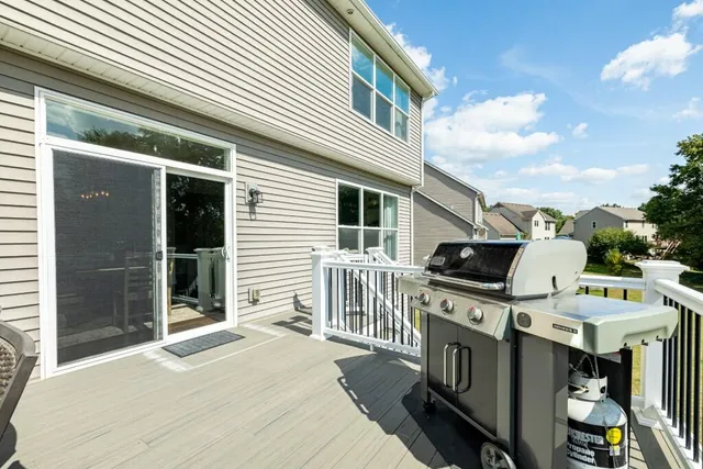 $599,000 | 5548 Seney Circle North, Whitmore Lake, MI 48189