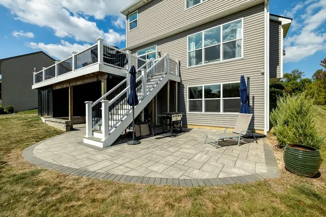 $599,000 | 5548 Seney Circle North, Whitmore Lake, MI 48189