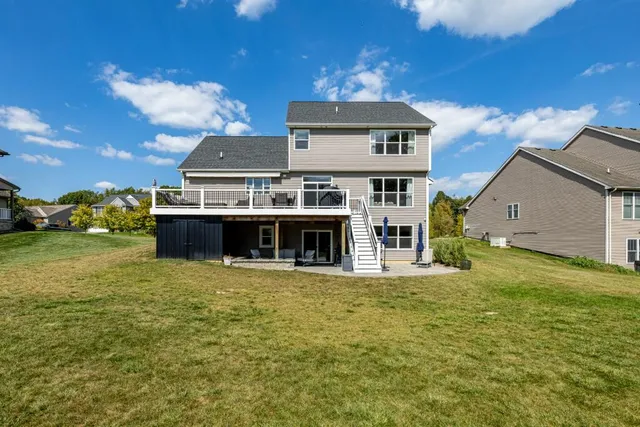 $599,000 | 5548 Seney Circle North, Whitmore Lake, MI 48189