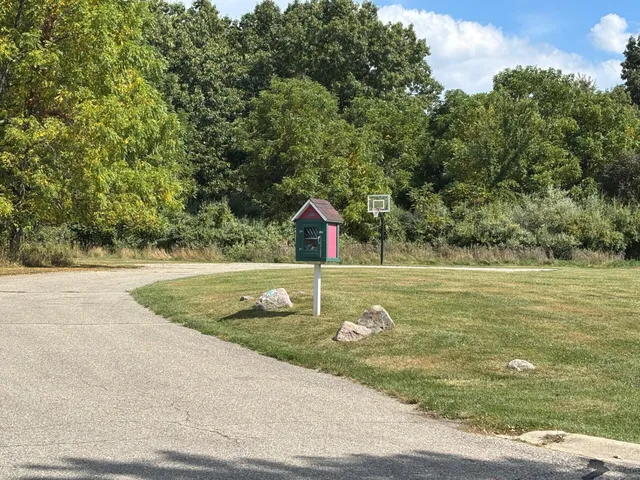 $599,000 | 5548 Seney Circle North, Whitmore Lake, MI 48189