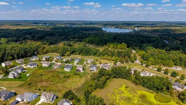 $599,000 | 5548 Seney Circle North, Whitmore Lake, MI 48189